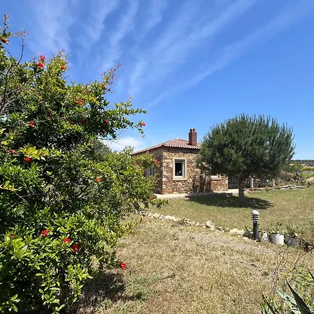 The Priest's House Casa de Férias *